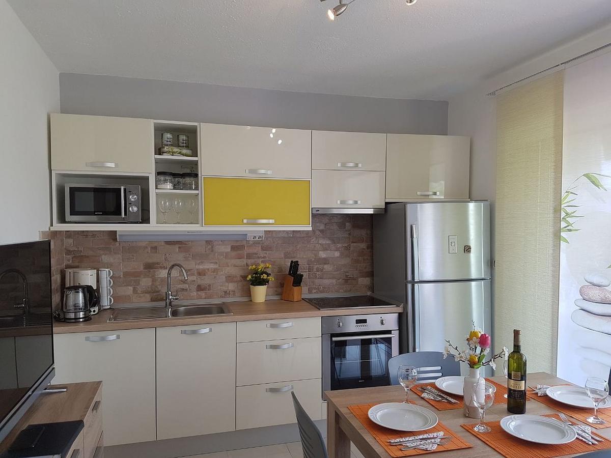 City Getaway - Apartment Ileora Split Exterior foto