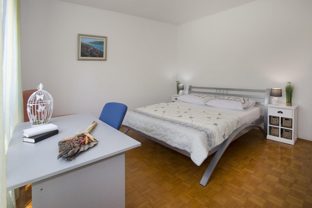 City Getaway - Apartment Ileora Split Exterior foto